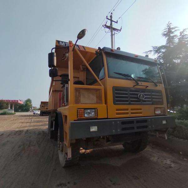 Manual Transmission Heavy Duty Dumper on Sinotruk Chassis with Power Assisted Steering