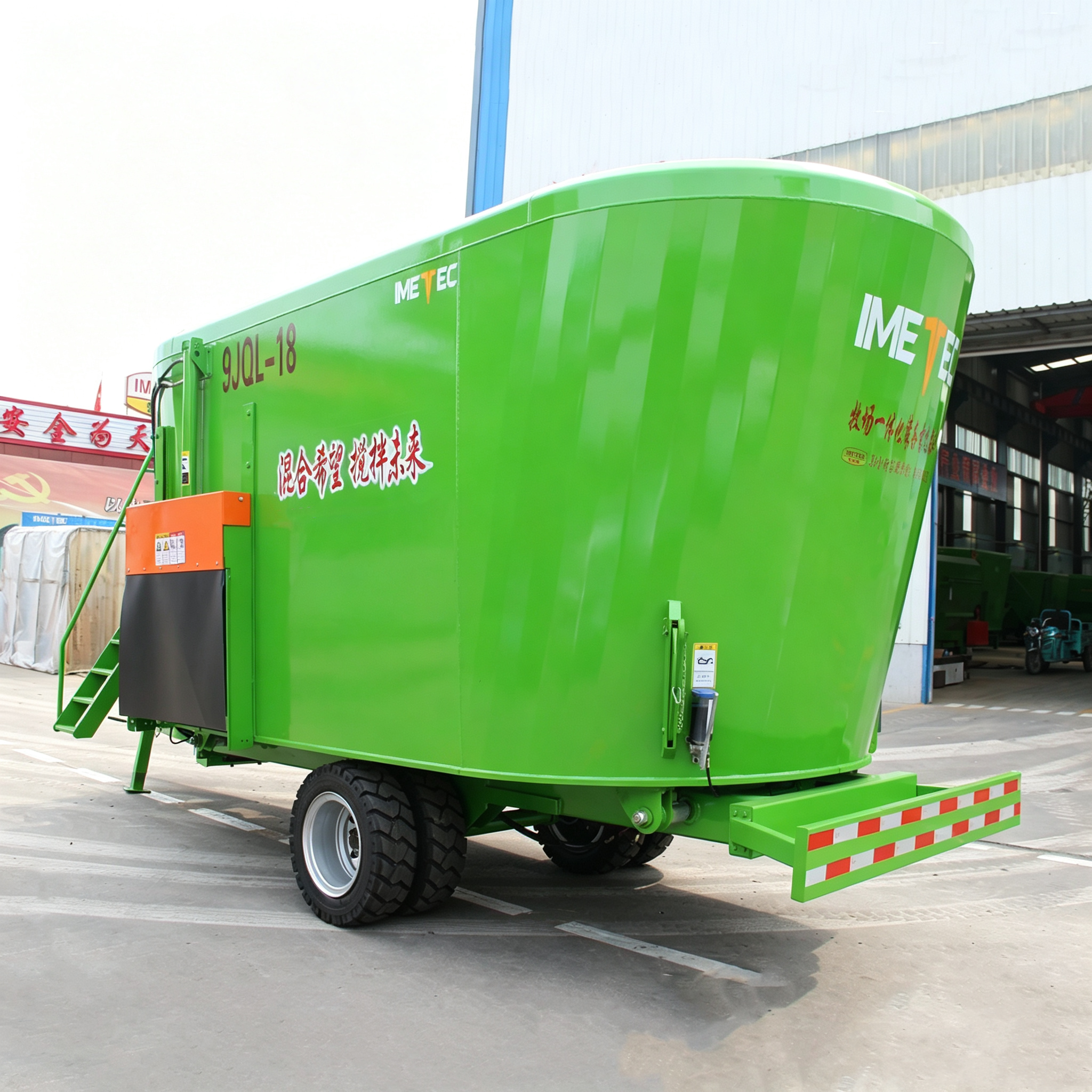 2cm-8cm Towed Self Propelled Tmr Feed Wagon Mixer Adjustable