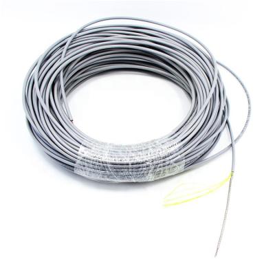 Cabo de fibra ótica multimodo blindado frente e verso bege do tubo de aço