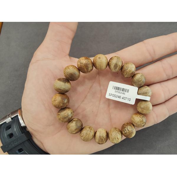 100% Natural Agarwood Spiritual Bracelet with Adjustable Size and Distinct Fragrance for Relaxation