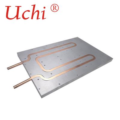 A tubulação de calor pressionou a placa refrigerando líquida, placa do frio do equipamento do laser
