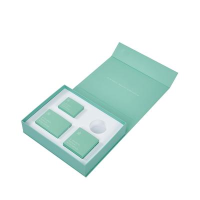 Beauty Bundle Skin Care Makeup PR Box Custom Printed Cosmetic Boxes OEM Available