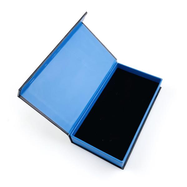 Flip Lid Gift Box with Magnet Custom Cardboard Packaging phone Cases box with Logo