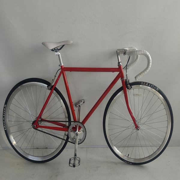 58cm Fixie Bikes with Red Color Thickslick 700c Tire and Steel Fork 4130 Chrome Frame
