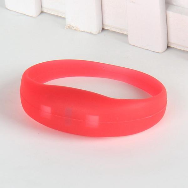 Unisex RFID Silicone Bracelets No Harm To Human Body Customized Color