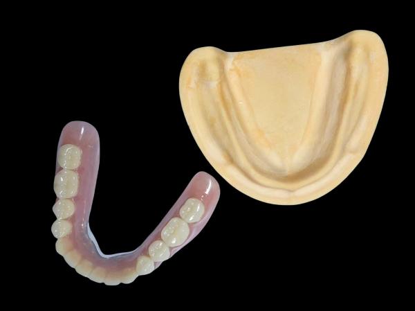 Removable Full Arch Metal Partial Denture Repair Cocr With Yamahachi Acrylic Teeth