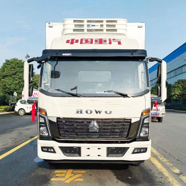 11-20T Load Capacity HOWO Refrigeration Freezer Semi-trailer Small Cooling Truck for Vegetable Transportation