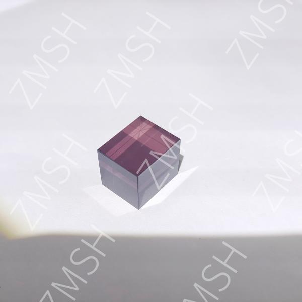 Cultivo artificial cor dopada safira AL2O3 método personalizado CZ roxo