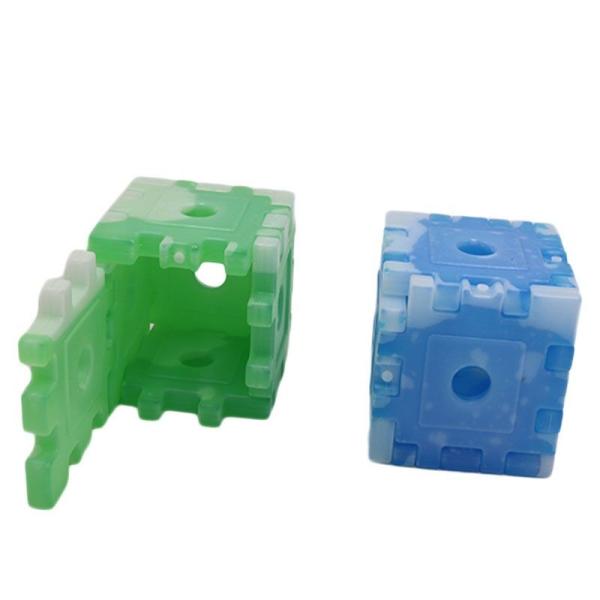 Spliced Small Ice Blocks  With Cooling SAP Inside For Chilling And Freezing Food