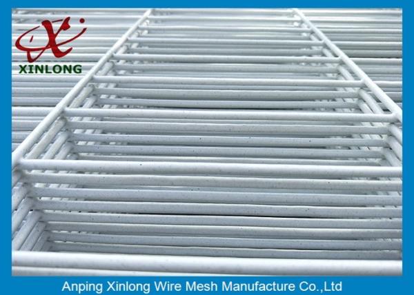 Hot Dipped Galvanized Welded Wire Mesh Fence For Villadom , Curvy Welded Mesh Fence