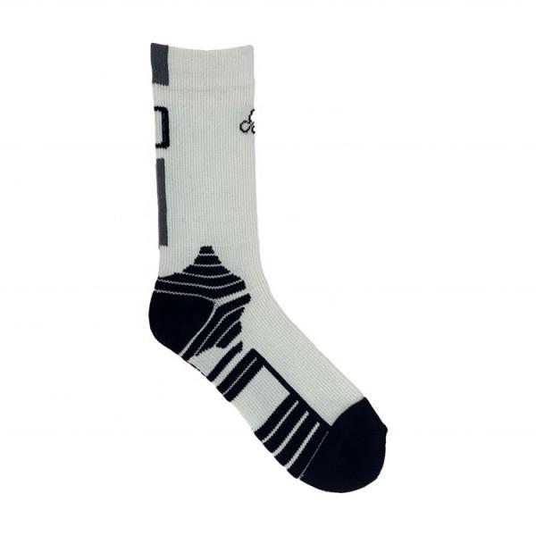 High Ankle Outdoor Sport Yoga Socks with Breathable Design and Coloured Options