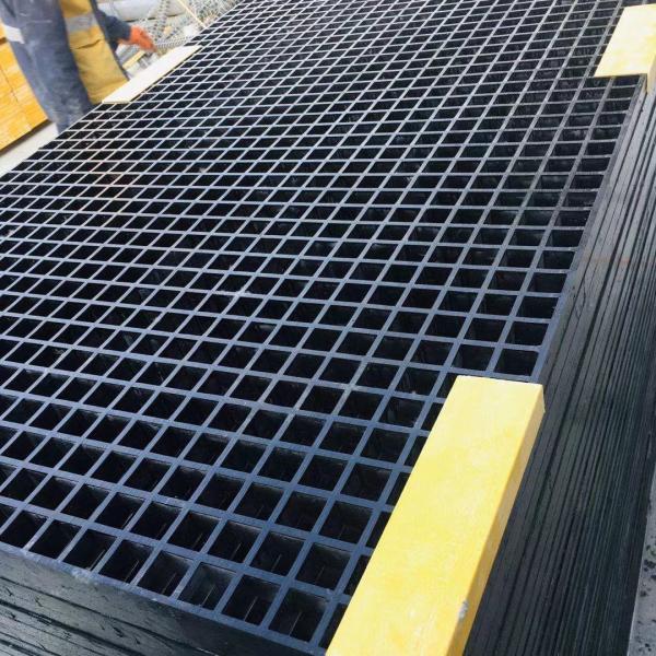 raspagem plástica reforçada de envelhecimento da folha da raspagem do assoalho de 60mm FRP fibra resistente
