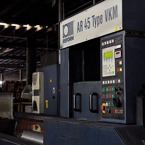 Облицовки узелка белого ясеня FSC зерно картины естественной спиральное ранг на толщина 0.5-0.55mm украшения гостиницы