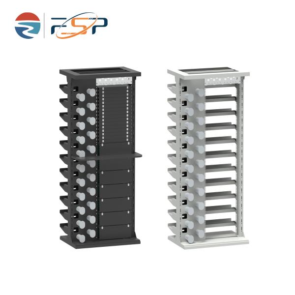 Прочный серебряный отдел 47U ODF шкаф для внутренней сети FTTH FTTX поднос загружен