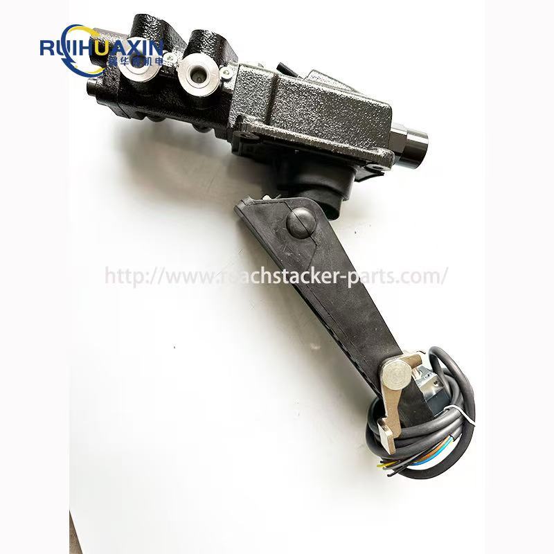 2577.020.0009 Brake pedal Fantuzzi Spare Parts