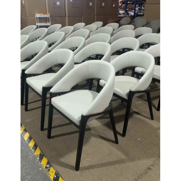 Nordic Solid Wood Dining Chair Home Hotel Department Restaurant Leather Negotiation Soft Chair