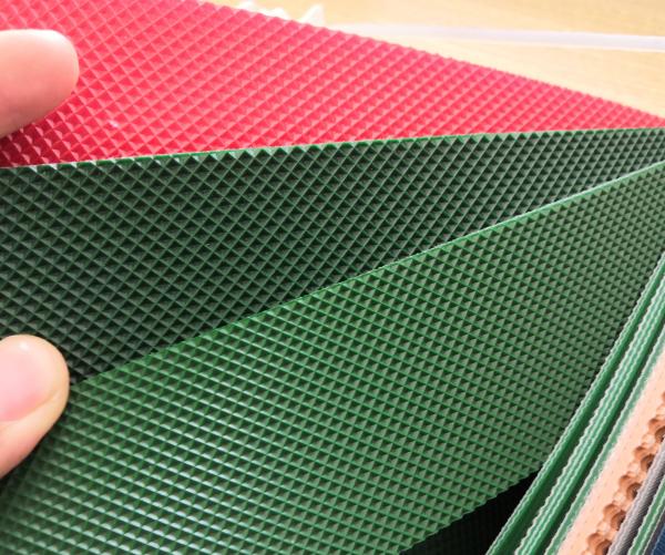 Material da correia transportadora do Pvc do verde de 1 dobra industrial para a fatura do cigarro
