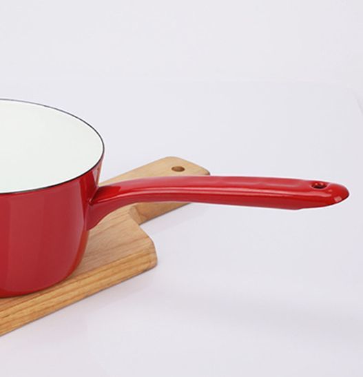 Dual Pour Spout Enameled Sauce Pan Healthy Inside Coating Iron Milk Warmer Pan