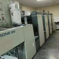 Machine d'impression automatique utilisée Komori L428 à quatre couleurs Idéal pour les besoins d'impression de volume 17000 KG