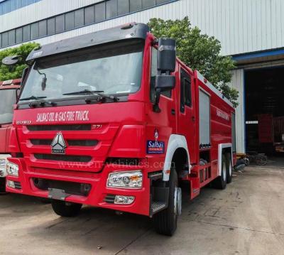 HOWO Fire Fighter Vehicle  , Foam Water Tanker Fire Rescue Fire Truck 6x4