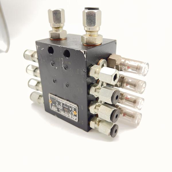 Прогрессивный распределитель 8ASQ-0.1/0.15/0.2X2/D66D подходит для смазки бочек насоса