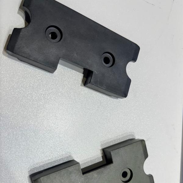 Textile Finishing Machine Spares Bruckner Stenter Machine Parts Sliding Pads Carbon Fiber Peek