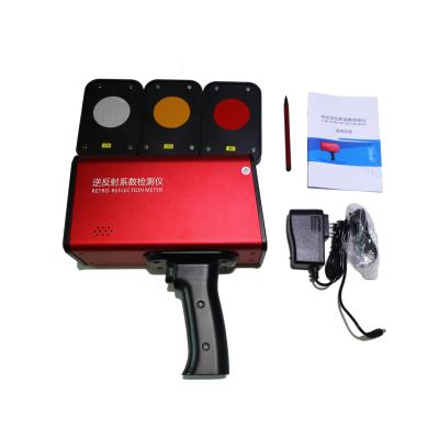O sinal de tráfego Retroreflectometer da C.C. 8.4V patenteou o sistema ótico