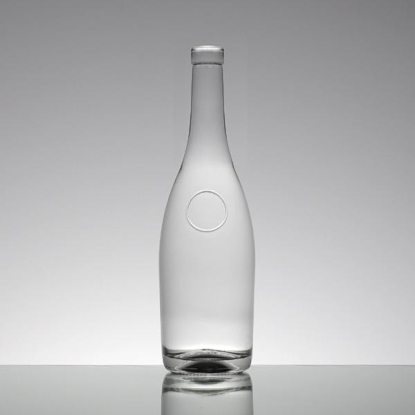 750ml Clear Glass Bottle Vodka with High Flint Glass Material and Cork Sealing Type