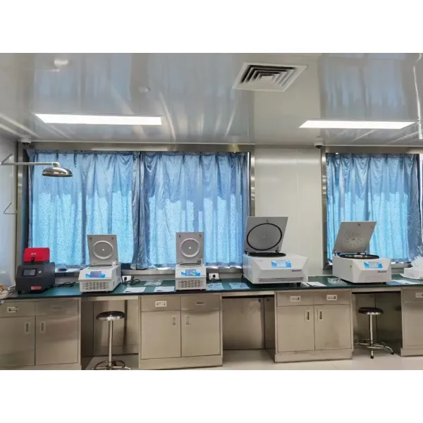 Large Capacity Room Temperature Centrifuge 5500rpm Low Speed Centrifuges With Touch Panel