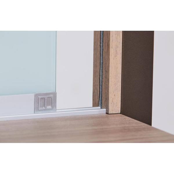 Springhill suites hotel sliding glass panel HPL oak finish metal frame desk unit for hotel guestroom