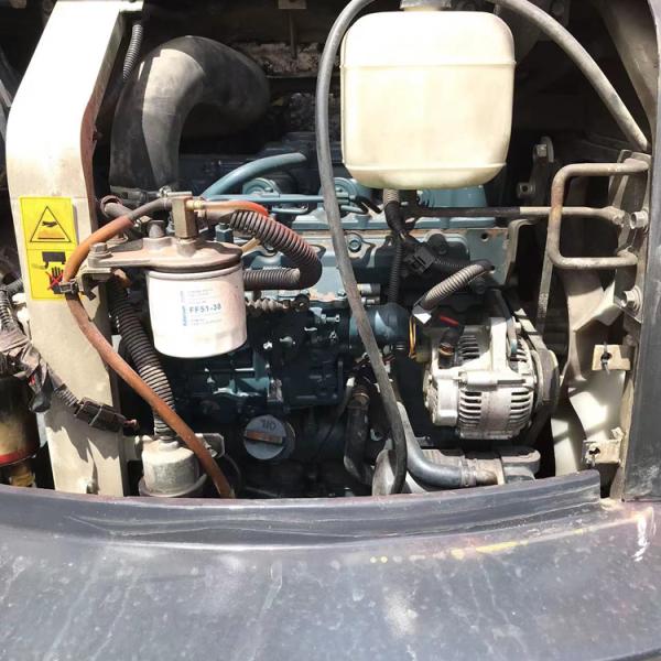 6 toneladas de mini escavadeira Kubota KX163-5 usada com 0-2000 horas de trabalho em estoque em Xangai