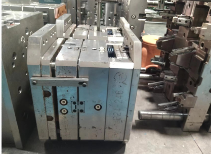 Одноостановка ABS пластиковые инжекционные формовочные детали точность с текстурой VDI EMI краска