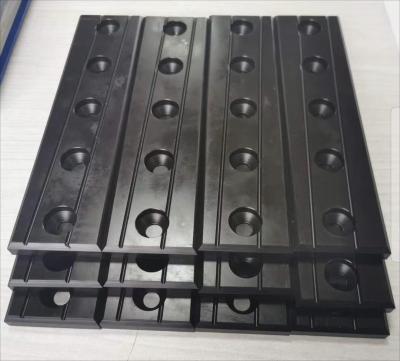 Peças da corrediça dos trilhos de guia dos equipamentos de POM Guide Plate For Construction
