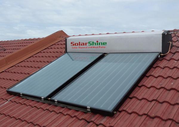 Safety Flat Plate Solar Water Heater , Flat Panel Solar Hot Water Systems