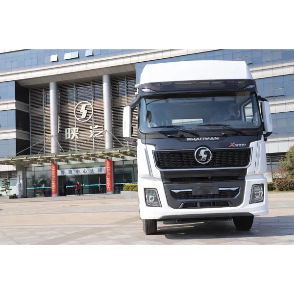 Shacman Weichai Engine Large-Sized Items Cargo Transport Tow Tractor Truck