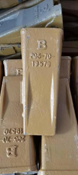 Casting Steel Excavator Bucket Teeth 205-70-19570 Komatsu PC200 Rock Teeth