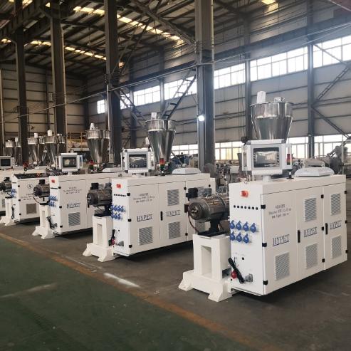 深?? HYPET 円形双螺旋挤出機,PVCパイププロファイルシート 完全な生産マシン