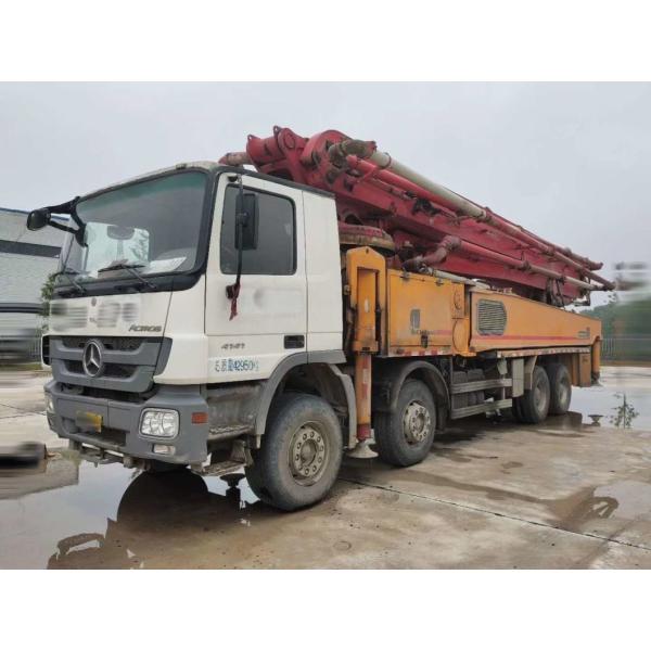 Putzmeister 56 Meter Usado camión de bomba de hormigón en rojo con servicio postventa proporcionado