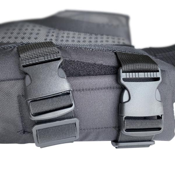 Lightweight and Breathable Horse Riding Vest for Body Protection about 1.7 kg/pc