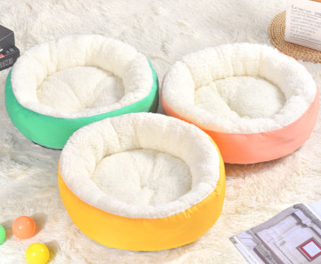 Небольшая кровать котенка с машиной Washable, водоустойчивым дном