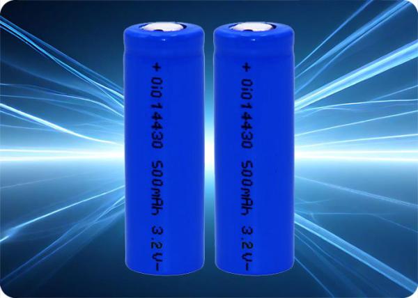Batterie LiFePo4 personnalisée 1.6Wh 500mAh Batterie au lithium Compacte 1.5A Décharge