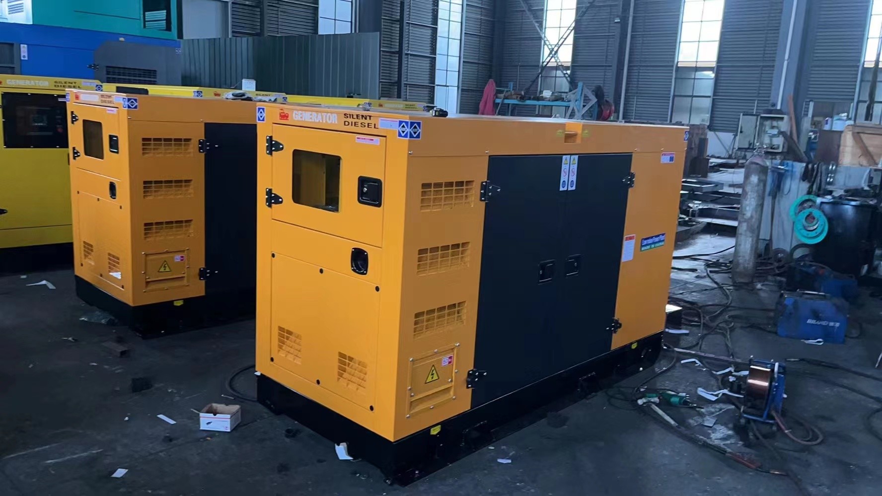 набор генератора генератора 3phase Cummins 100kva дизельный в сельскохозяйственной технике