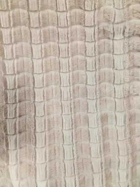 Jacquand Pile coating Luxury 50/70D Polyester Fur Static-free Anti-flaming Fashion designs for women coat and bed sheet