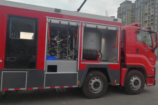 ISUZU Giga Fire Fighter Vehicle 12000liters Water 3400liters Foam 2000liters Powder Combined