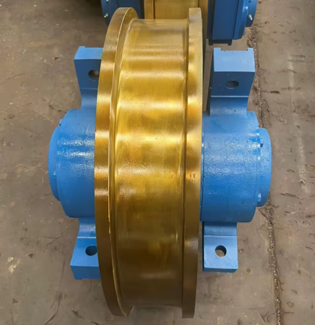 Professional Cast Steel End Carriage Wheel Assembly for Smooth Bridge Travel in Gantry Crane
