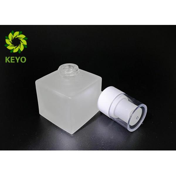 Entire Square Frosted Glass Bottle With White Plastic Sprayer In 30ml 1oz