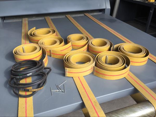 Semi - Automatic Flat Bed Die Cutter Carton Box Die Cut Machine CE Certificate