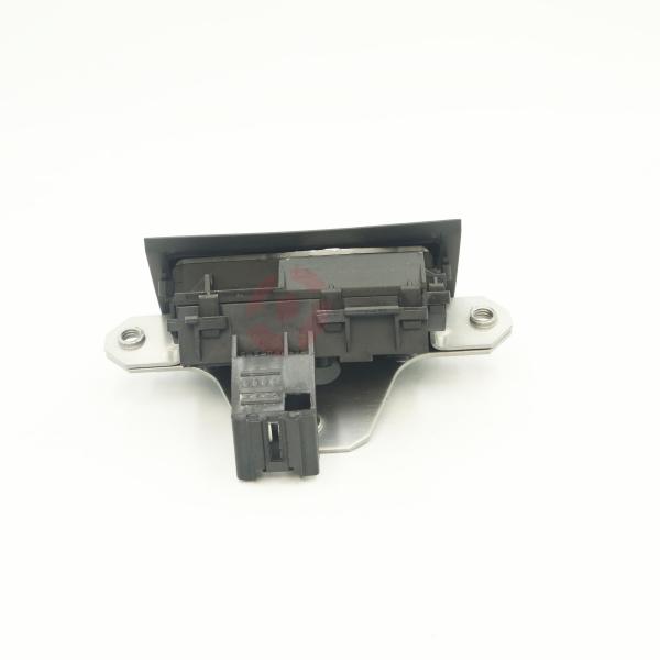 L'actionneur de verrouillage de porte arrière pour Land Rover Discovery OE LR014184