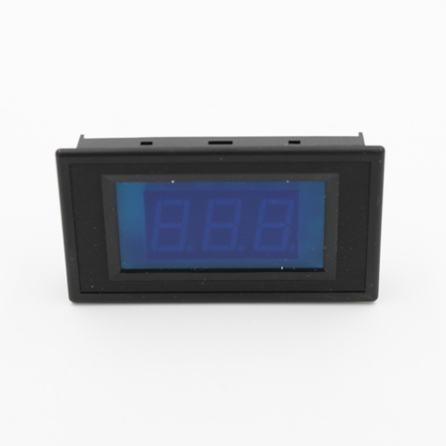 Mini Digital AC Voltmeter with LED Display Single Phase Measures 80-500V AC & DC Current IP53 Rated 1.0 Accuracy SK69-LV Model