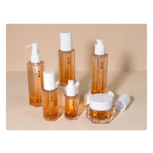 Envases cosméticos de lujo de 100 ml 120 ml 200 ml Botella de loción hexagonal de plástico con bomba de pulverización de niebla corporal para envases para el cuidado de la piel